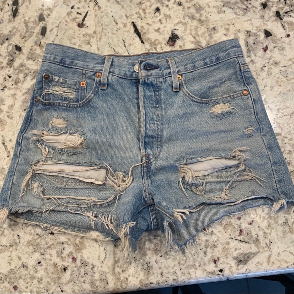 Levi’s shorts